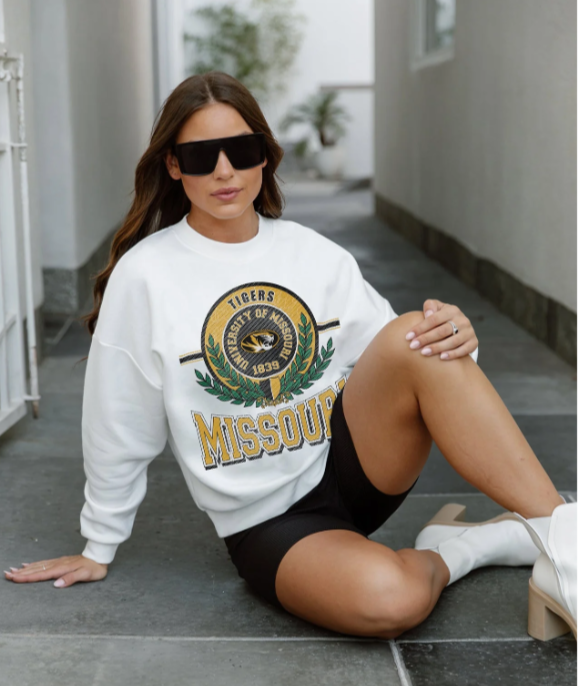 Mizzou Tigers Women's Gameday Couture White Collegiate Hot Shot Sweatshirt