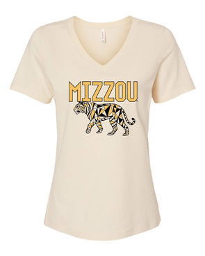 Mizzou Tigers Women's Bella Relaxed V-Neck Geometric Walking Tiger Cream T-Shirt